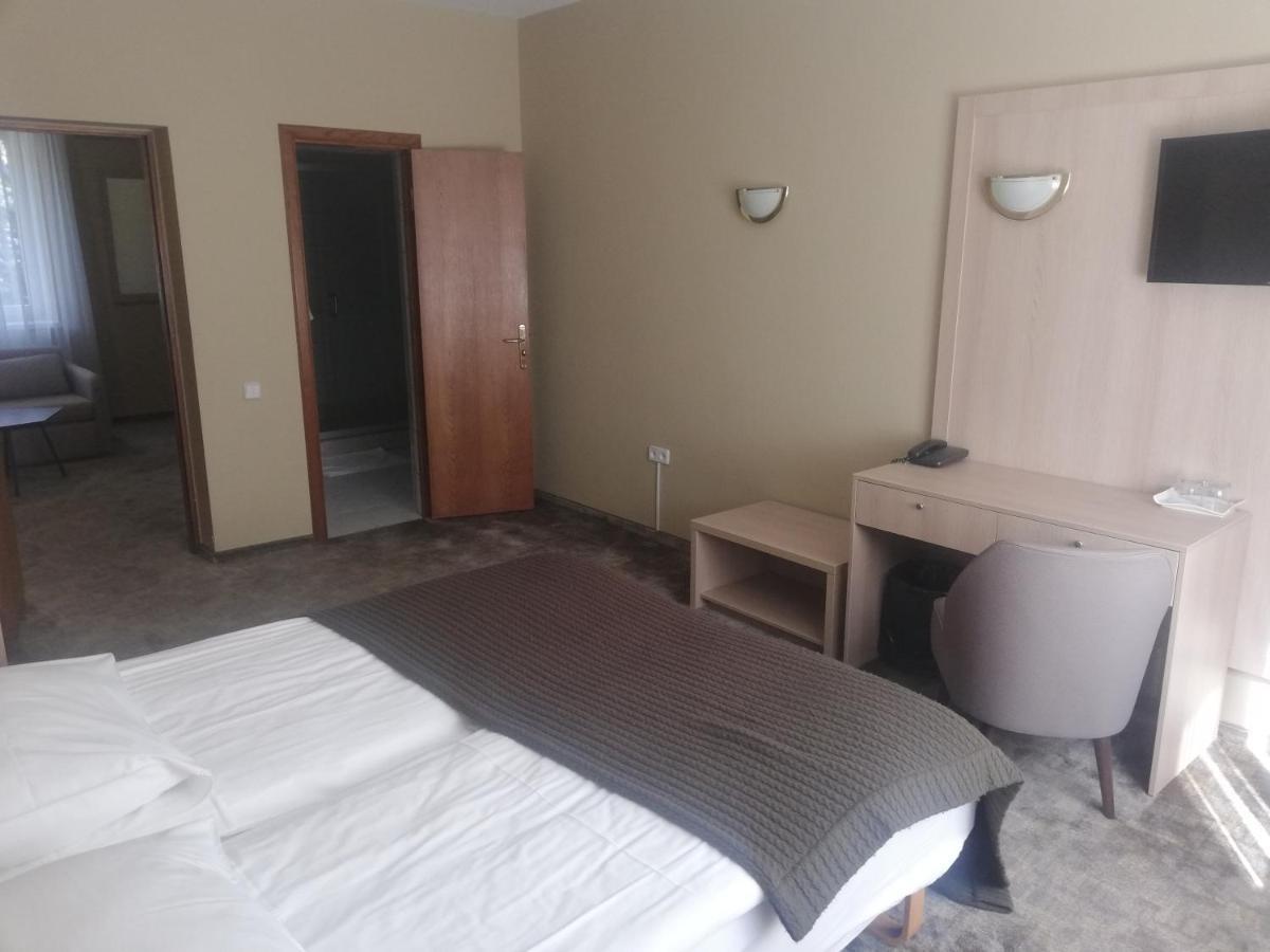 Hotel Senas Namas Alytus Kültér fotó
