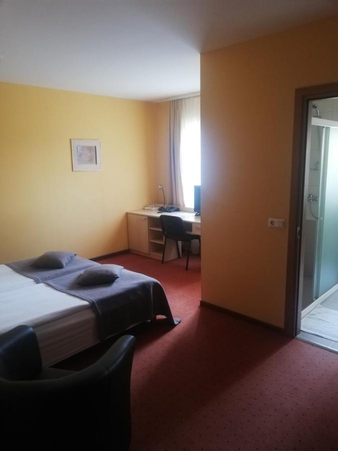 Hotel Senas Namas Alytus Kültér fotó