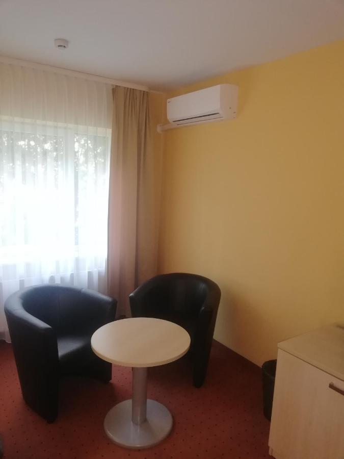 Hotel Senas Namas Alytus Kültér fotó